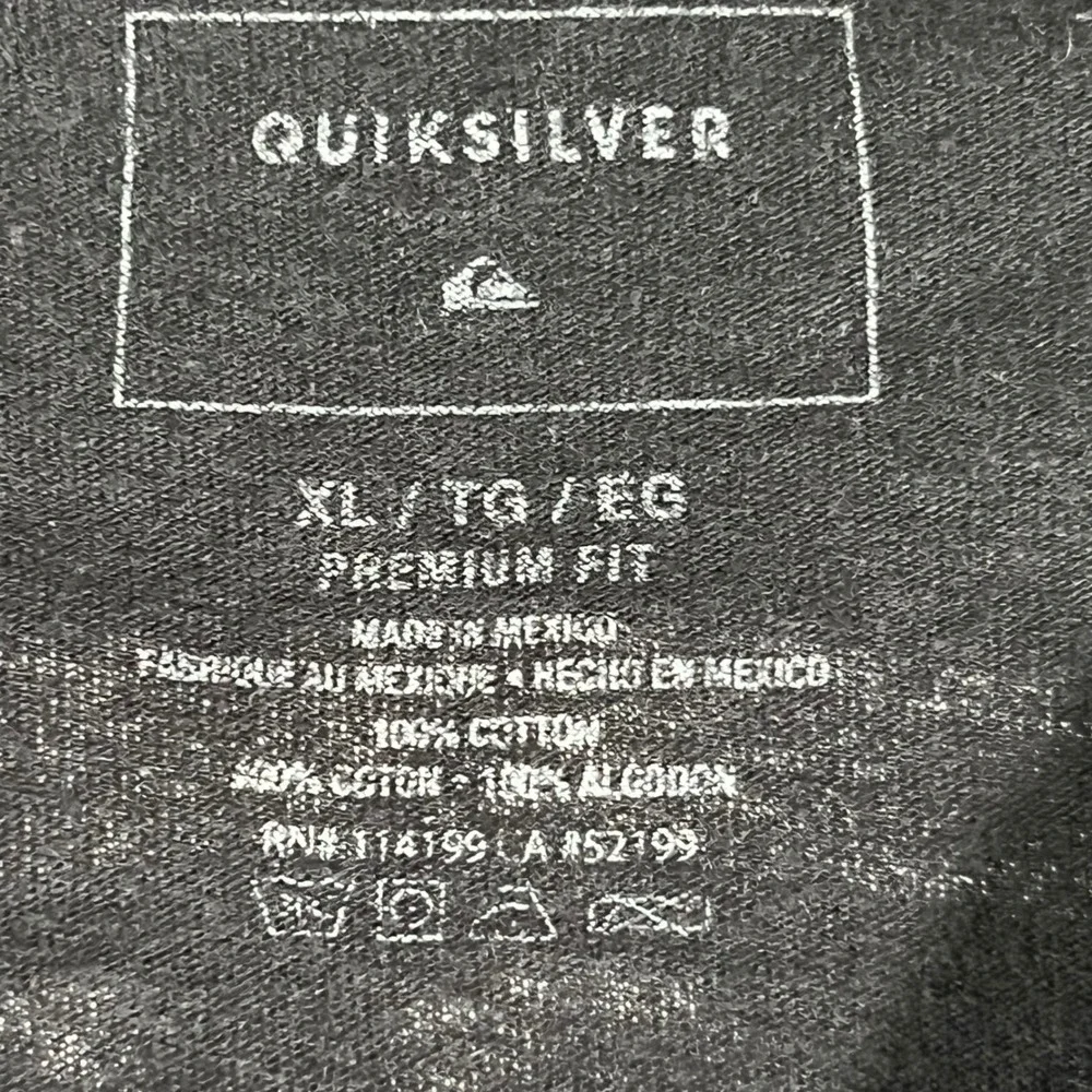 Quiksilver Ron Jon Surf Shop Long Sleeve T-Shirt Mens XL Black‎ Premium Fit Logo